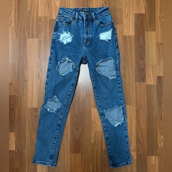 Fashion nova straight leg jean, size 0, medium wash - Picture 2 of 4